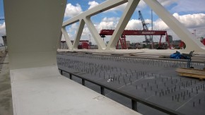 Constructie nieuwe Botlekbrug