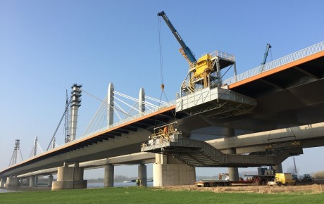 ProTectS Engineering verzorgt de projectleiding van de conserveringswerkzaamheden aan de brug Ewijk.